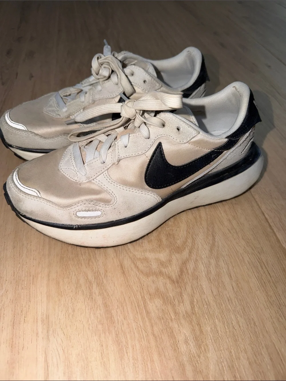 Nike phoenix waffle